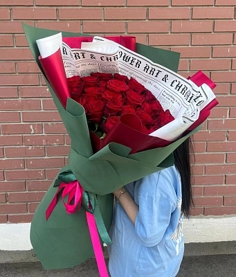 Гигант из 25 бордовых роз XL